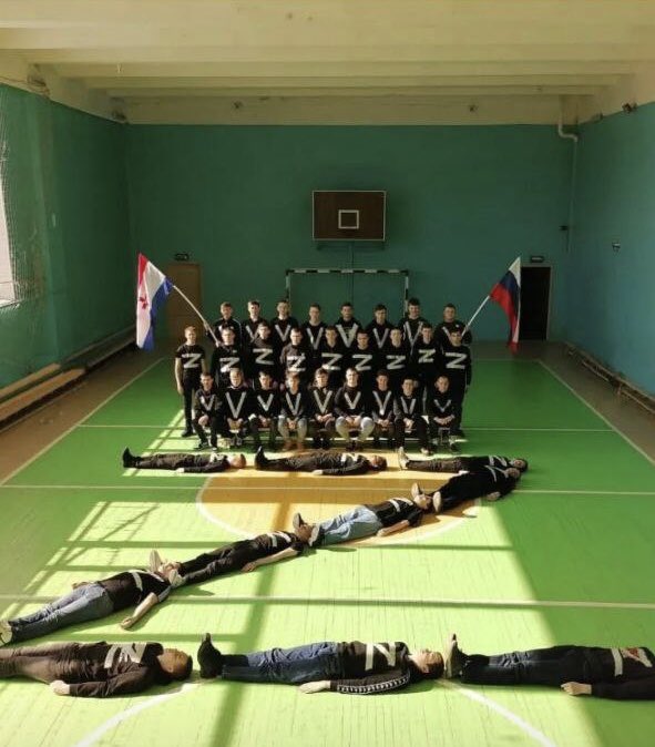 adagamov's tweet image. Надо было их сразу в черных мешках укладывать
#Мордовия