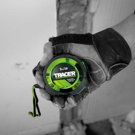 TRACERTools's tweet image. 🟢The mighty 5M Tape measure is complete with a unique Nylon coating, magnetic hook, and auto lock feature. 🟢

Get yours from your local stockist: bit.ly/3cmMqk1

#TRACERTools 
#MarkingEssentials