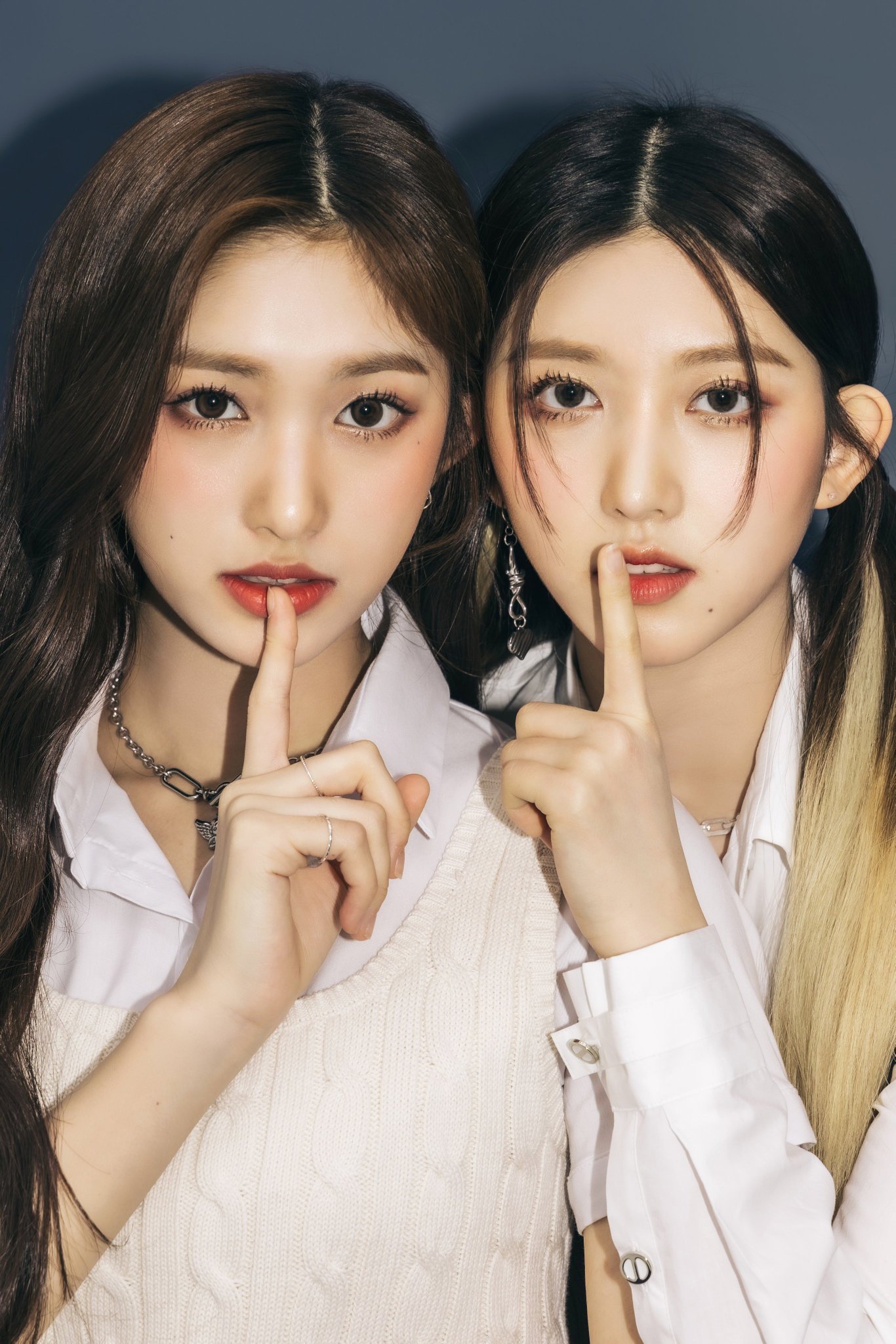 IVE pics on Twitter: "#GAEUL and #LEESEO for ViVi Magazine https://t.co