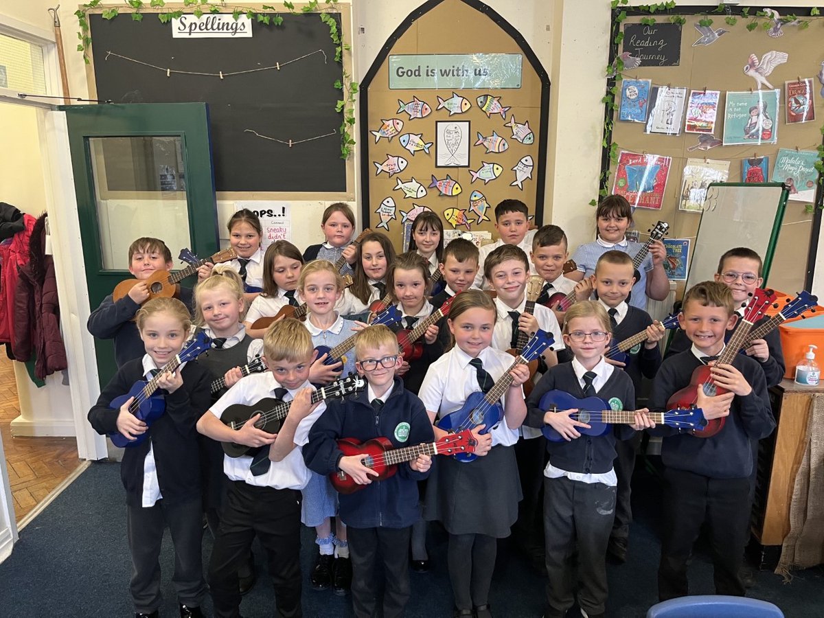 MrB_TheMill's tweet photo. We really love #ASAMusic! We are building a fantastic portfolio of songs we have now learnt on the ukulele and can't wait to share these with you soon! https://t.co/59cBreIonE