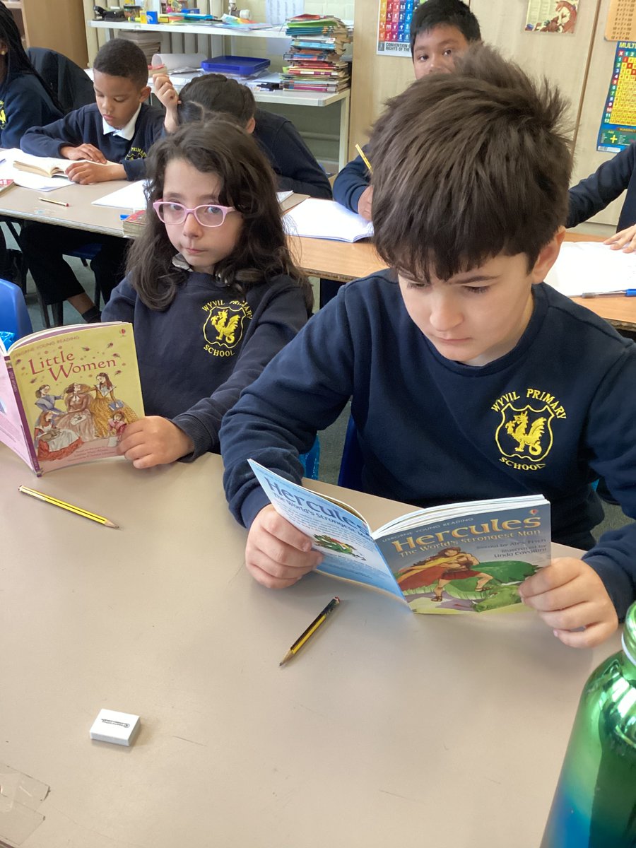 WyvilPrimary's tweet photo. Year 3 have been working hard this morning in their literacy and reading sessions! The adults are very proud of you! #ReadingAtWyvil #EnglishAtWyvil #TryYourBest #WyvilCoreValues 💙 https://t.co/F2BLHBqMtQ