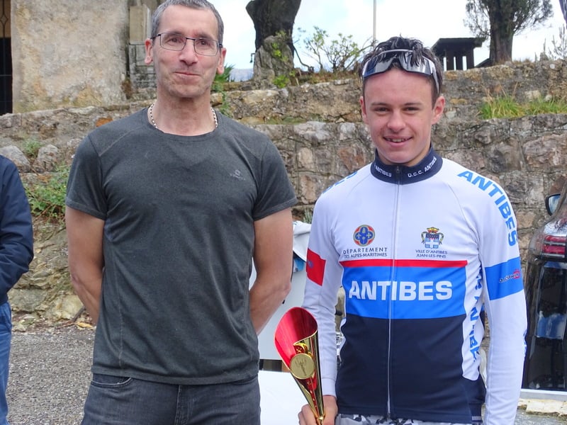 OCCAntibes's tweet photo. 24/04/2022 - FSGT - Menton - Col de la Madone
 1ere victoire pour le Cadet Mael EPAILLY
Quentin LANCE 4eme
Aurélien HERER 16eme
CR : https://t.co/4LdszqZ3RG https://t.co/i2C5eWCke6