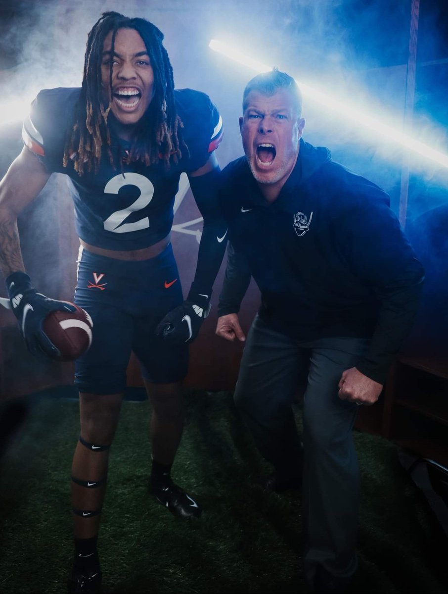 dakota_twitty's tweet photo. How you do Anything is how you do Everything. ~ @Coach_TElliott . My Coach Is A Coach! @coachmhagans @coachdeskitch @Coach2J @TwittyTown3 @TwittyCoach @TJCASports @threat_sports #Blessed #Next1Up #IAmNotRegular #Bloodline https://t.co/6J6LAcqtZF