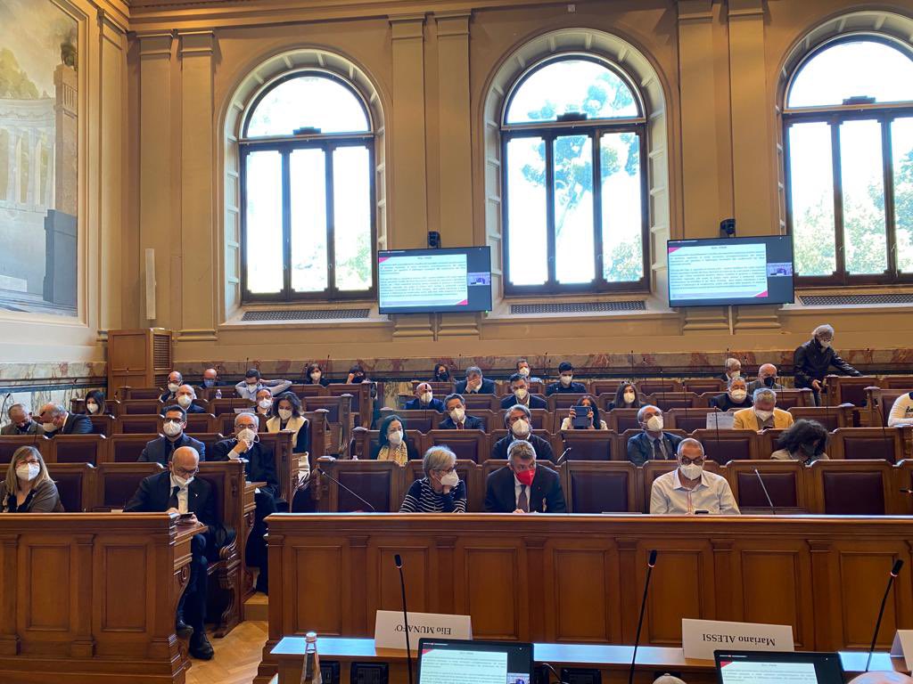 CislNazionale's tweet photo. “I ritardi sulle bonifiche dall’#amianto sono la fotografia di un Paese che ha storicamente sottovalutato le ragioni del lavoro sicuro in favore di un modello che ha anteposto il profitto alla vita umana”: #LuigiSbarra interviene al convegno in corso al @cnel_it https://t.co/UQwS6pzABH
