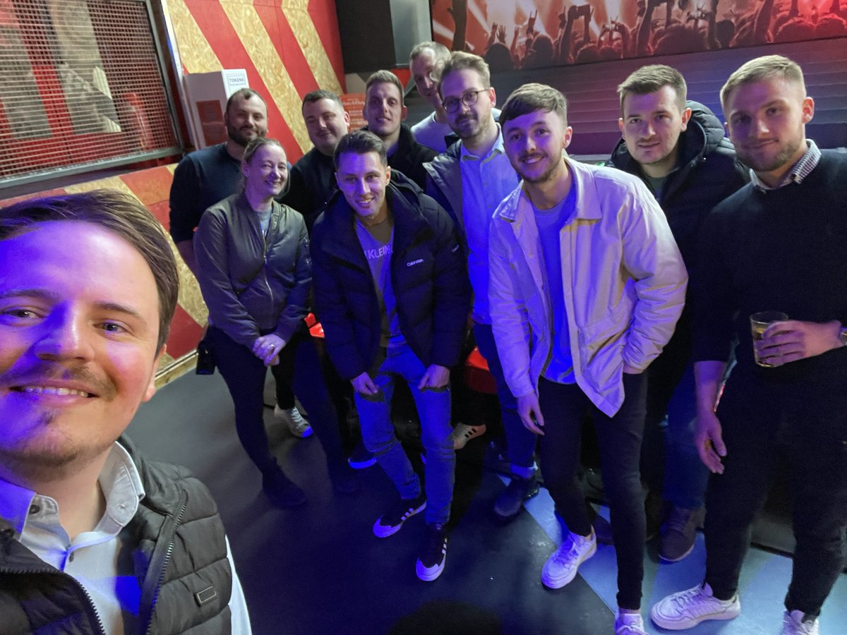 Great session with the team yesterday - focusing on personal development. Great job <a href="/KayAyCee/">Kyle Cheetham</a> &amp; <a href="/iantaylorcoop/">Ian Taylor</a> 👏👏. #TEAMMANCHESTER 💥