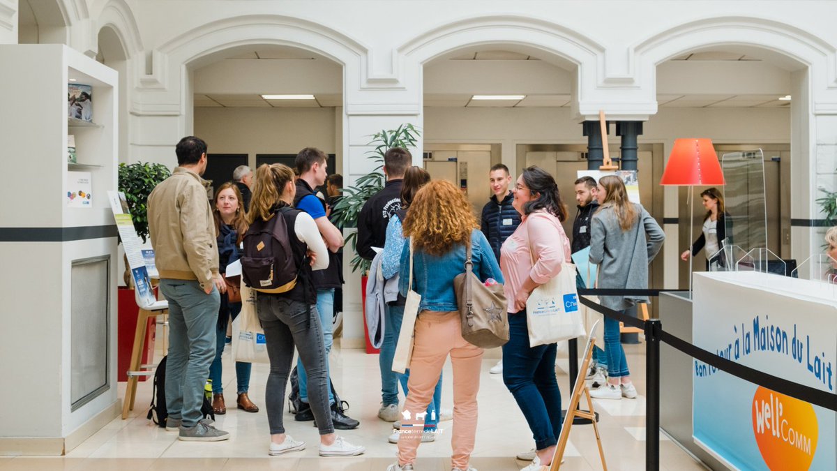 cniel's tweet photo. 🎓 2ème édition du challenge #FranceTerredeLait des lycées agricoles. 

Aujourd'hui 16 établissements agricoles sont en compétition pour présenter devant un jury de professionnels leurs travaux afin de rendre l'#élevage laitier plus pérenne et durable ➡️ https://t.co/0NZ4XOkA6F. https://t.co/OELdYK0mAg