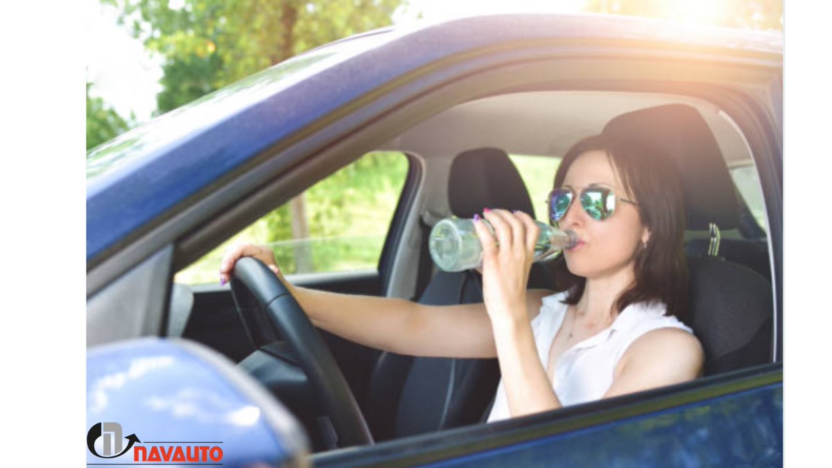 navauto's tweet photo. ¿Sabías que mantenerse hidratado es fundamental para conducir?
Esto se debe a que la deshidratación puede causar mareos, dolor de cabeza y somnolencia, por lo que aumentan las posibilidades de tener un accidente.
Así que ya sabes, guarda siempre una botella de agua en tu coche. https://t.co/iG5UBdgkE1
