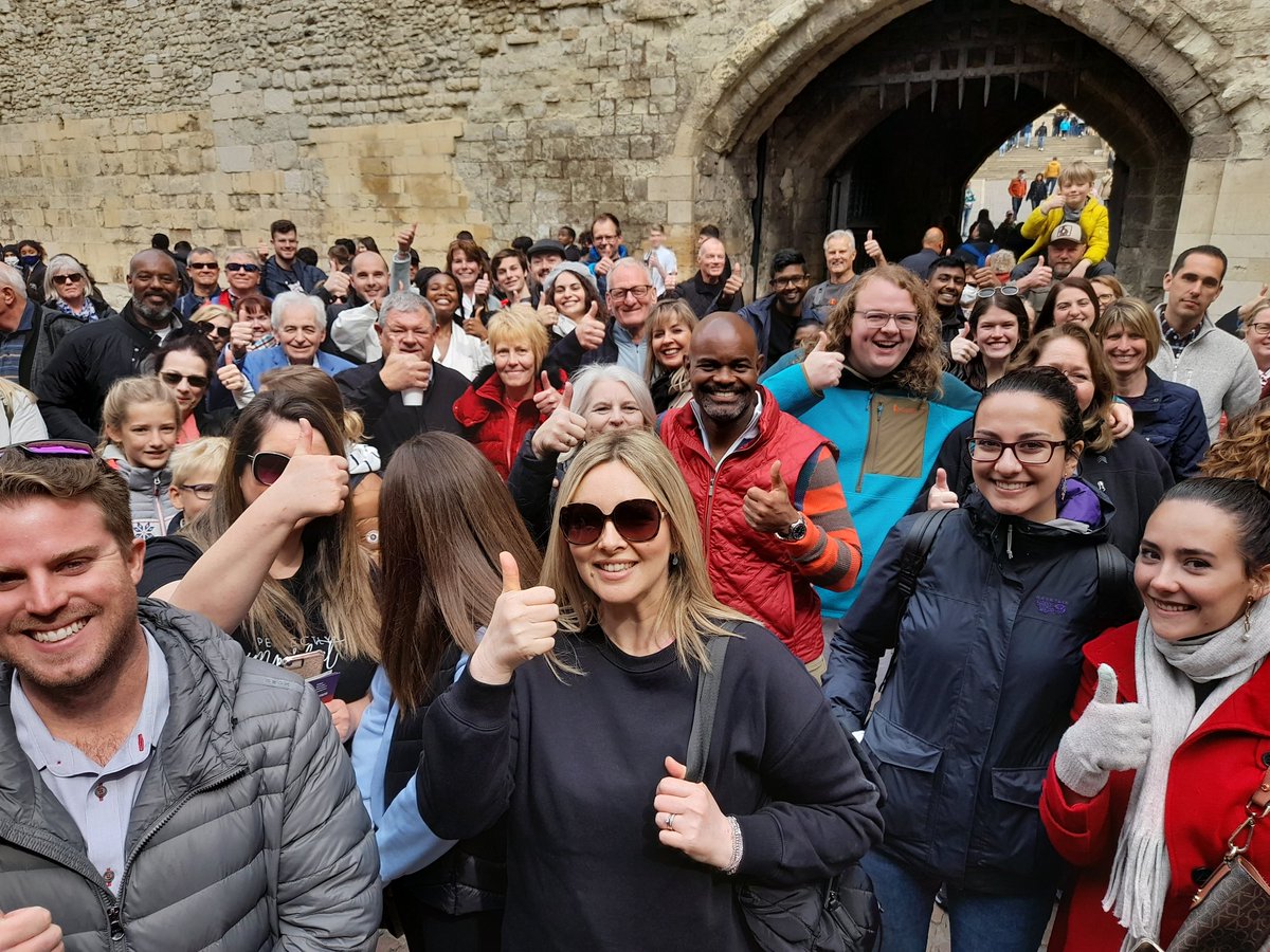 ExBeefeaterDave's tweet photo. My first tour today @TowerOfLondon ๐ฐ Lots of fun with our visitors, while interpreting #History for them #HistoryCanBeFun ๐ https://t.co/XU4PKw3Td2
