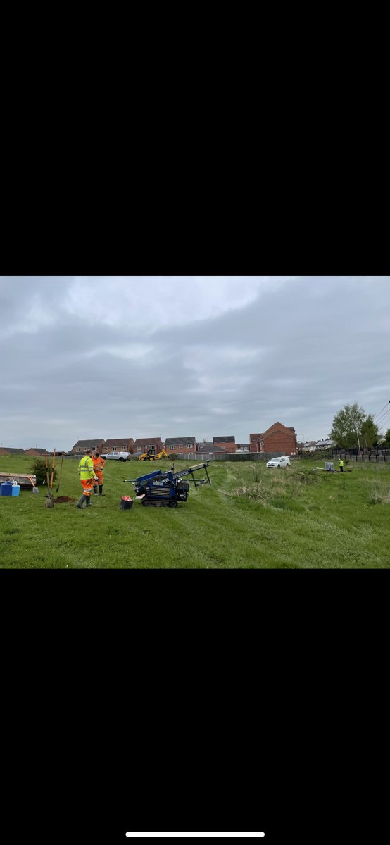 Evolvegeo_env's tweet photo. Two man crew today for @Evolvegeo_env undertaking #BRE365soakaways #dynamicsampling and #CBRplateload tests in #nottinghamshire
Thanks to supply chain as always #Fwpammenter #dynamicsamplinguk #PSL @paulhevolve @paulhevolve https://t.co/jK8DzgXfqS
