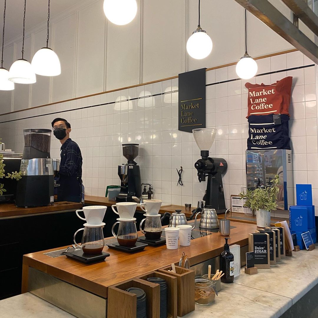 ChailaiB's tweet photo. Today was so quiet my cafe shop. 🙂🙂 https://t.co/8069WTa9I7