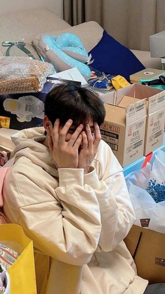 satriareyn's tweet photo. ㅤ

Sepercik gula ditengah lelahnya hari ini. 

ㅤㅤㅤ https://t.co/10Ptz5z3IW