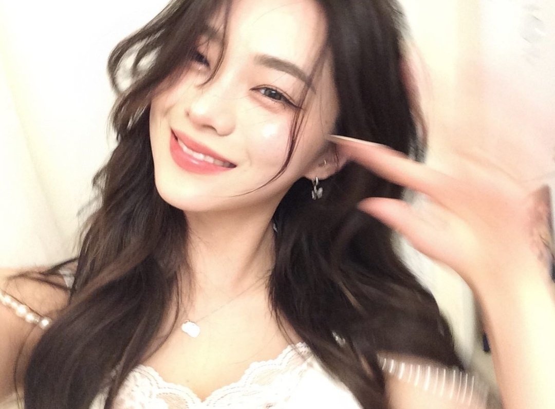 satriareyn's tweet photo. ㅤ

Sepercik gula ditengah lelahnya hari ini. 

ㅤㅤㅤ https://t.co/10Ptz5z3IW