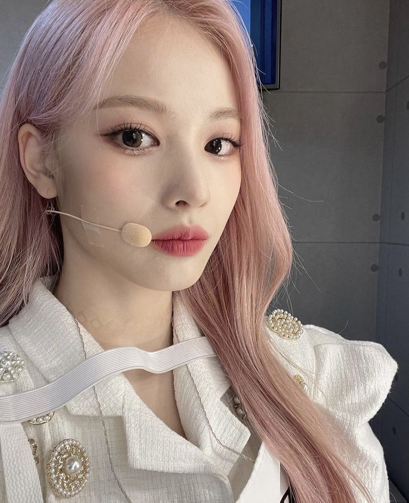 picsjinni's tweet photo. https://t.co/hTawm2qnYG