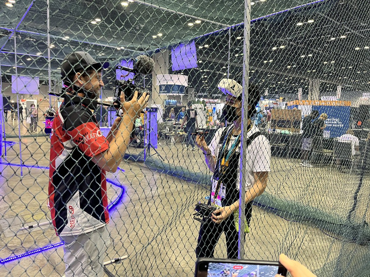 FelixVarelaHS's tweet photo. #Vipers competing @ Drones in School Nationals Race in Orlando! #MDCPS @MDCPSSouth @MDCPS #Drones #VR #DronesInSchool #DroneRacing https://t.co/aoDBFt9pFK