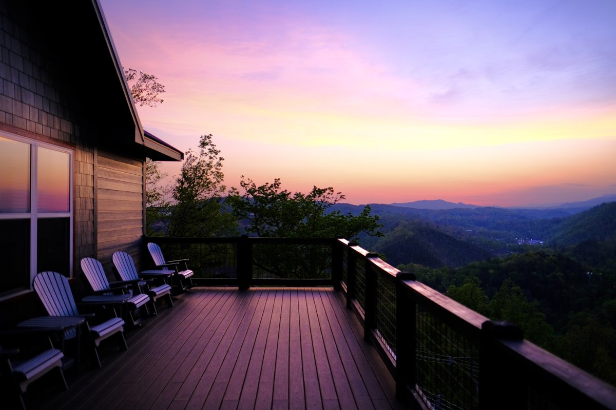 Last full day of the <a href="/TightenCo/">Tighten</a> onsite 🥹