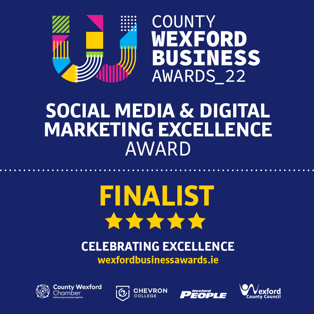 Tweetinggoddess's tweet photo. Gotta get the posh frock out! @CoWexChamber #CoWexbizawards https://t.co/ItSRhBy2Xv