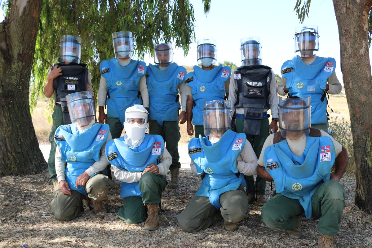 Working as a deminer is an inherently dangerous job. Consequently, staff safety is always NPA Lebanon's priority.

Safety is enhanced through robust Standard Operating Procedures and industry-specific Personal Protective Equipment.

#WorldDayforSafetyandHealthatWork