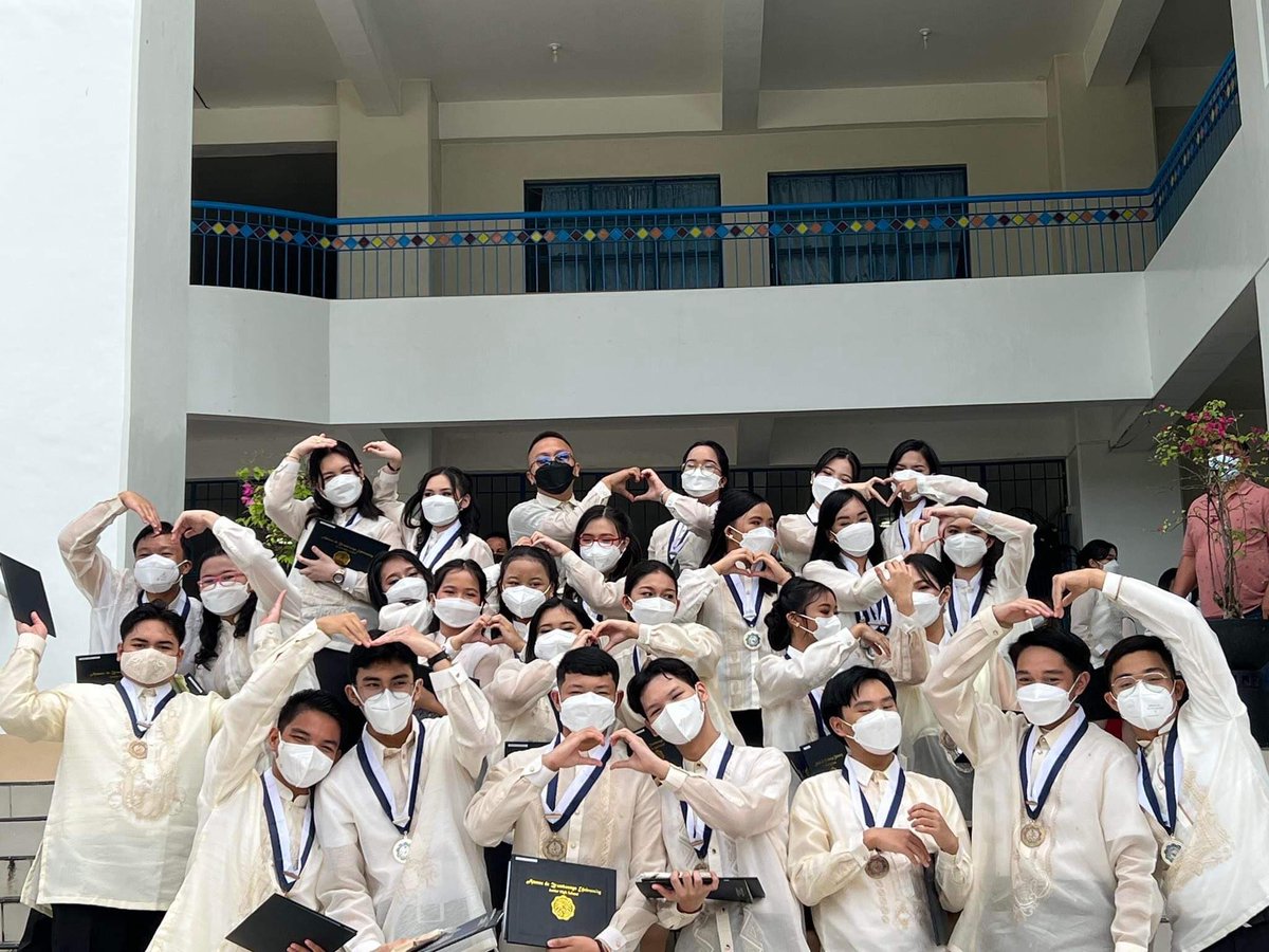 bellarbabes's tweet photo. St. Robert Bellarmine 2019-2022, now signing off. https://t.co/0BAxxbaH9M