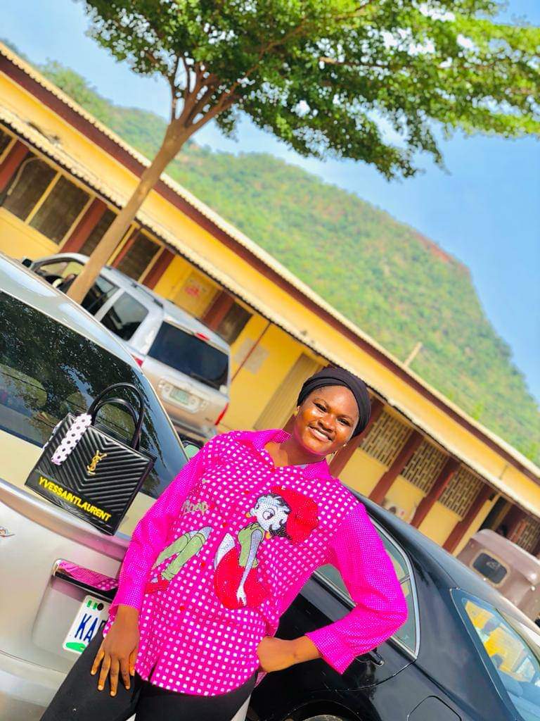 Tees_in_ilorin's tweet photo. Can your customer everโบโบ
Thanks for the patronage @Momohjimoh Amamatu
YSL bag from Kay collection
It raining Quality here๐คฉ
#customerhighlight
#customer_feedback
#customerreview https://t.co/c2Jaf0GSQN