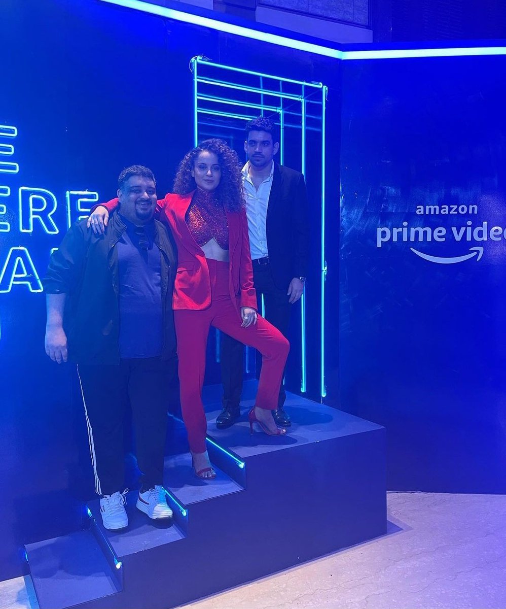 Kangana & director #saikabir & co producer @akshtranaut for the lunch of #TikuWedSheru at @PrimeVideo 5th anniversary 🔥
#KanganaRanaut #AmazonIndia #AmazonPrime