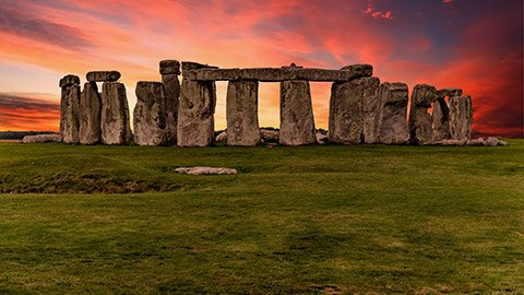 University of Southampton News (@uosmedia) on Twitter photo 🦌🌲Study <a href="/UoSGeogEnv/">Geography & Environmental Science at Southampton</a> reveals land around Stonehenge was covered by open woodland with meadow-like clearings, inhabited by grazing animals and hunter-gatherers, long before the iconic standing-stones were built.🐗🌳Find out more: bit.ly/3F2V2f1 🦌🌲Study <a href="/UoSGeogEnv/">Geography & Environmental Science at Southampton</a> reveals land around Stonehenge was covered by open woodland with meadow-like clearings, inhabited by grazing animals and hunter-gatherers, long before the iconic standing-stones were built.🐗🌳Find out more: bit.ly/3F2V2f1