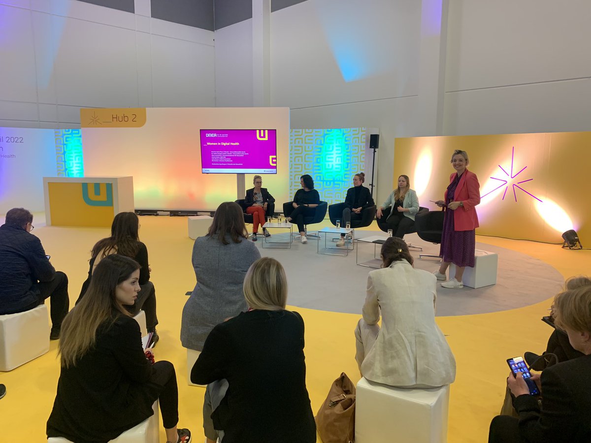 MirjamBauer's tweet photo. ❗️Jetzt @_DMEA Hub 2, Halle 3.2 ❗️

Wie sieht die Medizin der Zukunft aus &amp; wie nimmt sie Bezug auf die Bedürfnisse von Frauen? #shehealth 
- mit @inga_bergen @ProfThun @k_c_becker @SSayeghJodehl @jotka Aline Lersmacher, Referentin @BMG_Bund https://t.co/YIwCiERCXn