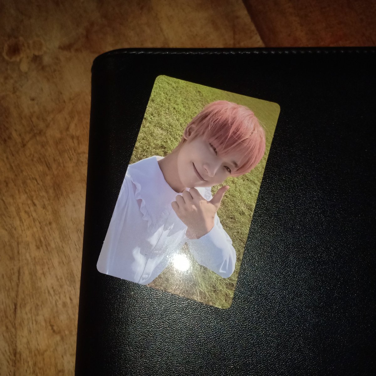 jjongmeowz's tweet photo. #RMPH_FEEDBACK 

got my sealed dimension: answer album!! thank you so much, @ramyeonzmart!! <33 super smooth ng transaction and sobrang cute ng inclusions and freebies!! 😭😭❤️ ++ i pulled sunoo!! https://t.co/gQKcCTvALc