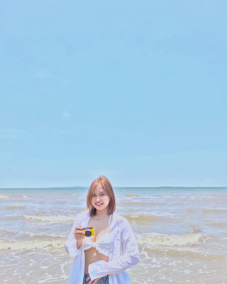 feee1999's tweet photo. l love 💙 https://t.co/H0M1clKUuN