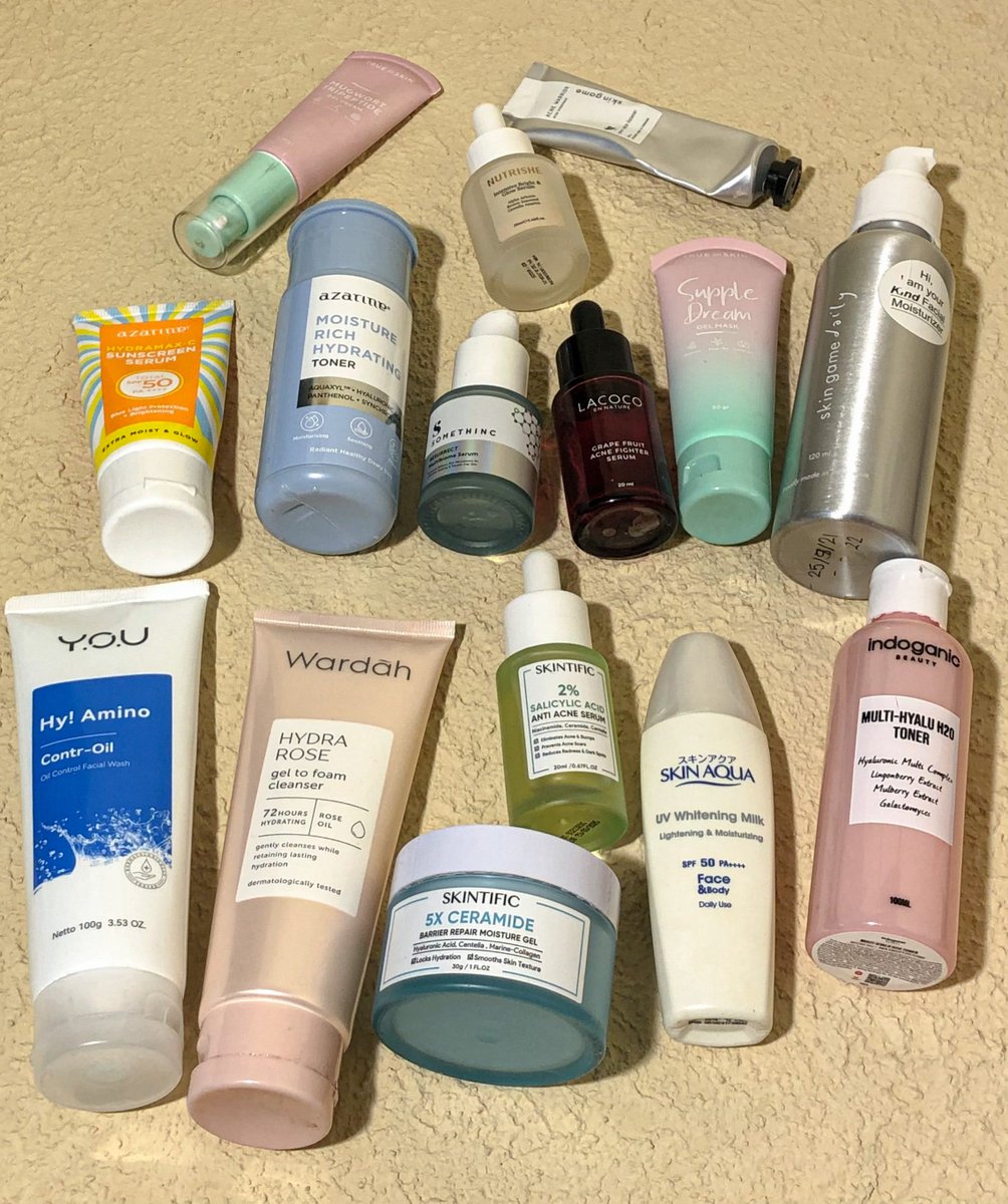 ✨ REKOMENDASI SKINCARE AFFORDABLE UNTUK KULIT OILY ACNE-PRONE ✨

Produk yg aku rekomendasikan disini diperuntukkan untuk kulit yg berminyak dan mudah berjerawat. Ingat, hanya dijadikan sebagai referensi aja dan bukan berarti kalian harus beli dan pakai semua.

#racuninskincare