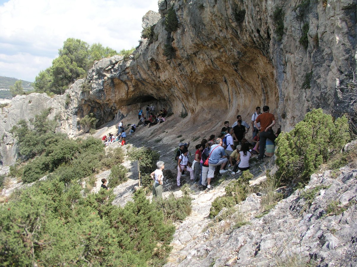 AlcoyTurismo's tweet photo. ✍️El próximo domingo #visitaguiadagratuita a las #PinturasRupestres de la Sarga, previa inscripción. https://t.co/jQ2bWV0UDn
✍️El proper diumenge #visitaguiada gratuïta a les Pintures Rupestres de La Sarga, prèvia inscripció. https://t.co/MryK7mLPbJ @AjuntamentAlcoi #lasarga https://t.co/G7OuaOJPpT