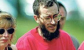 Atakabreada's tweet photo. Abascal malo. Otegi hombre de paz.
Ortega Lara verdugo. José Luis Erostegui víctima.
VOX fachas. Bildu demócratas. https://t.co/ROX1QoQ2B3