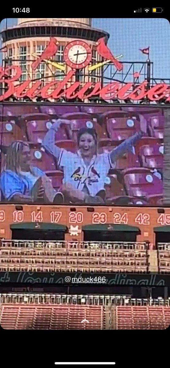 Cards brought home a win yesterday! Madi finally got on the Jumbotron. It was a great game full of excitement. <a href="/ATT/">AT&T</a> #att <a href="/Cardinals/">St. Louis Cardinals</a> #StLouis #lifeatatt #Cardinals #brawl