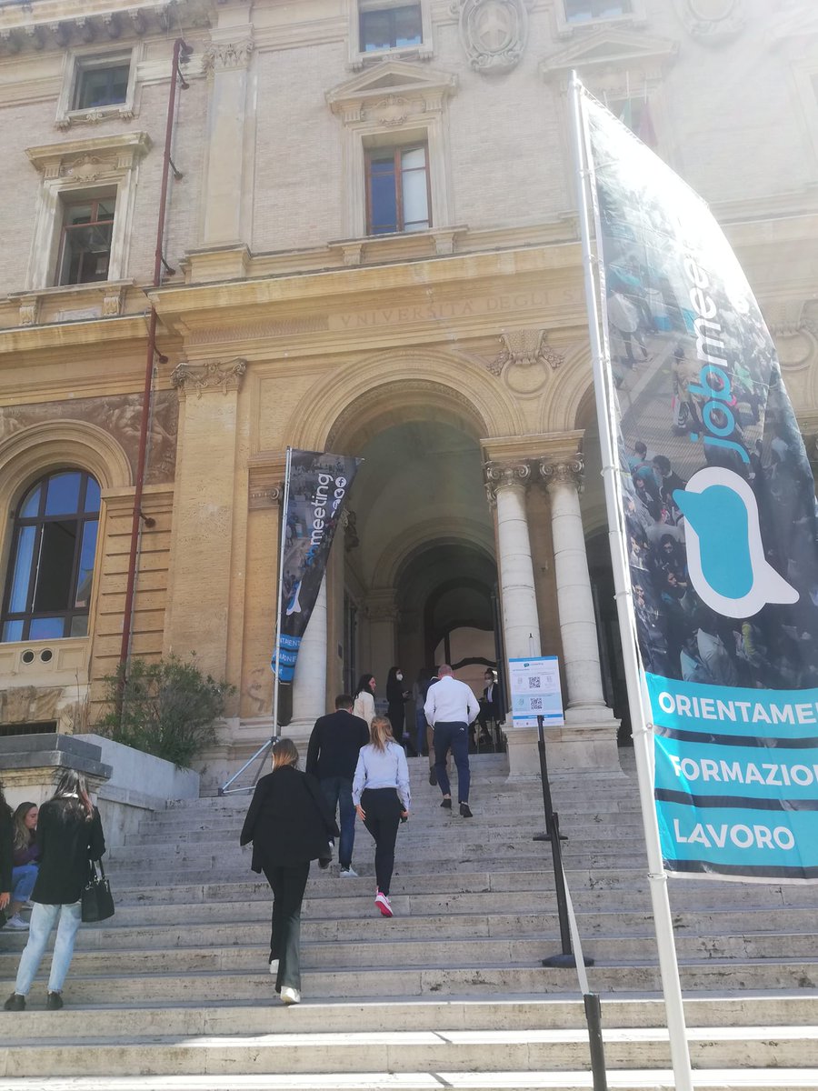 CareersSapienza's tweet photo. Ci siamo ma anche noi 🙌
Il #CareerServiceSapienza e @pf_lazio presenti al #JobMeetingRoma
Cerca il nostro stand per conoscere i servizi di orientamento e placement per #studentiSapienza  e #laureatiSapienza https://t.co/6wT8pLWsux
