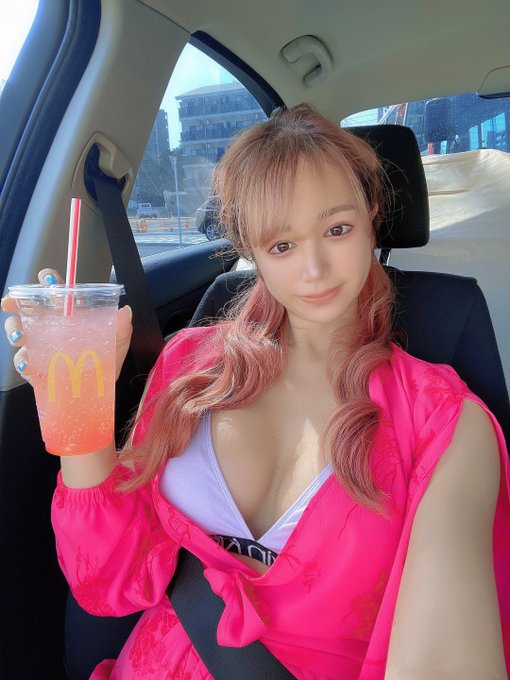 GWは大好きなアウトドアたくさんします👙💕 https://t.co/iOtk6mJHIM