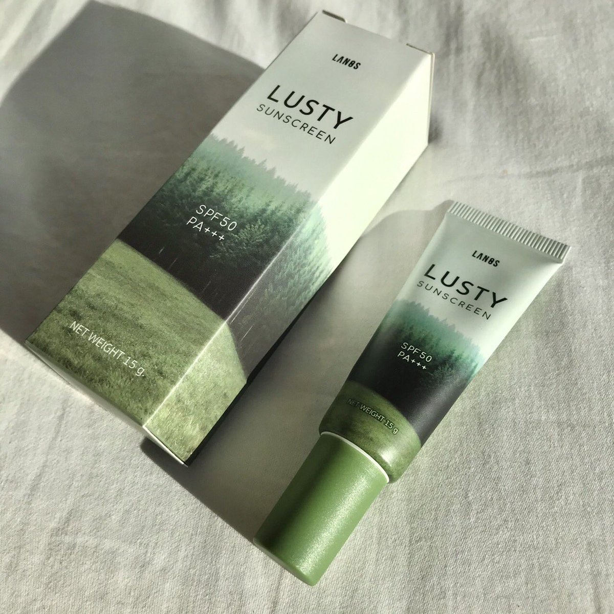 khunkhaiptk's tweet photo. กันแดดเนื้อเซรั่ม LUSTY SUNSCREEN 
ของ LANOS ปัง! ทา 1 ครั้งปกป้องถึง 2 ชั้น คือตัวเนื้อกันแดดเค้ามีสารสกัดนวัตกรรม FILMEXEL ทาแล้วเหมือนฟิล์มปกป้องผิวจากแบคทีเรีมลภาวะต่างๆทาเยอะแค่ไหนก็ไม่วอกซึมไวแถมคุมมันตลอดวันช่วยลดการระคายเคืองจากสิวและอาการแพ้ เต็ม10ไม่หัก💚#lustysunscreen https://t.co/DOhQvPkD32