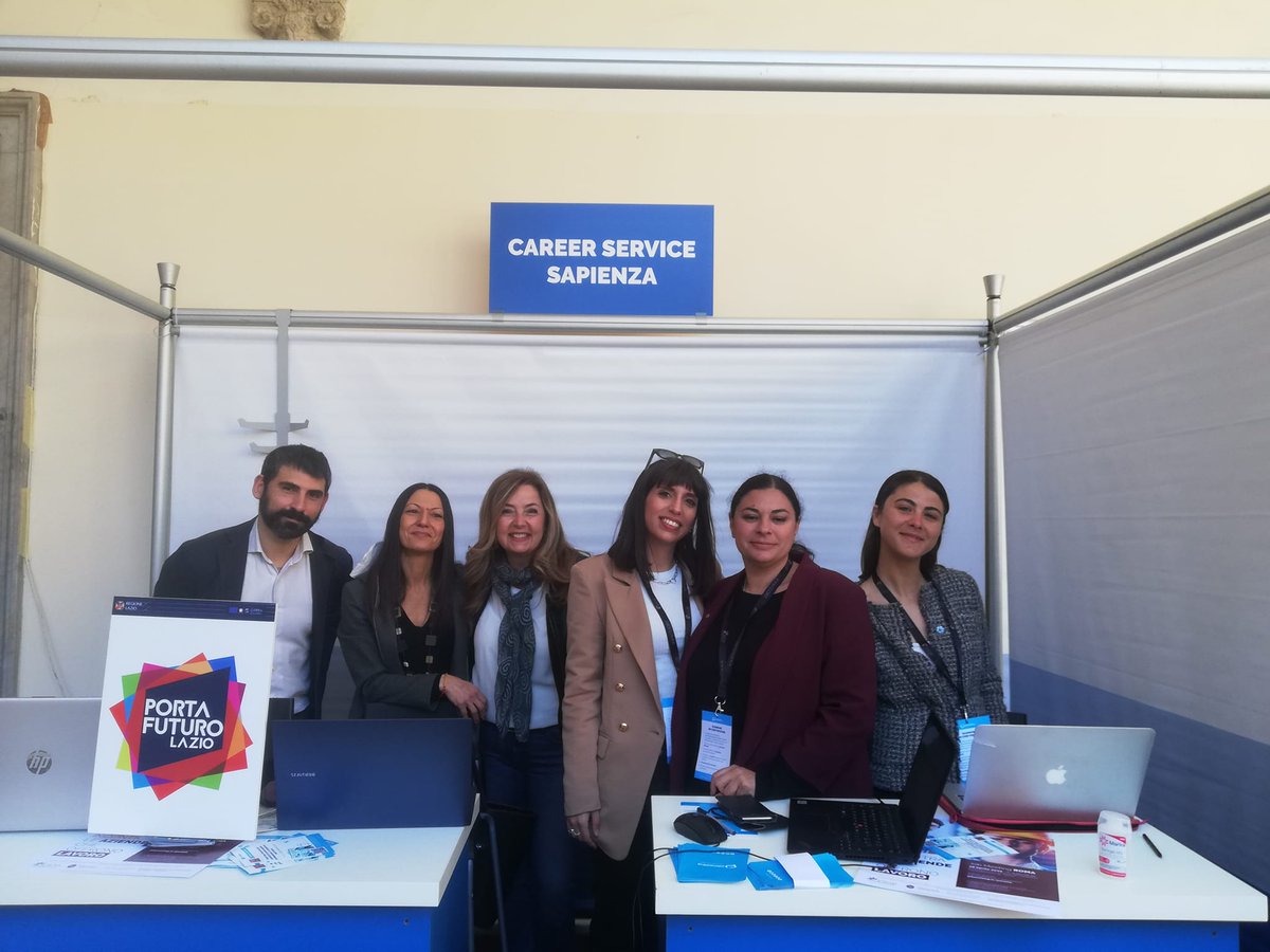 CareersSapienza's tweet photo. Ci siamo ma anche noi 🙌
Il #CareerServiceSapienza e @pf_lazio presenti al #JobMeetingRoma
Cerca il nostro stand per conoscere i servizi di orientamento e placement per #studentiSapienza  e #laureatiSapienza https://t.co/6wT8pLWsux
