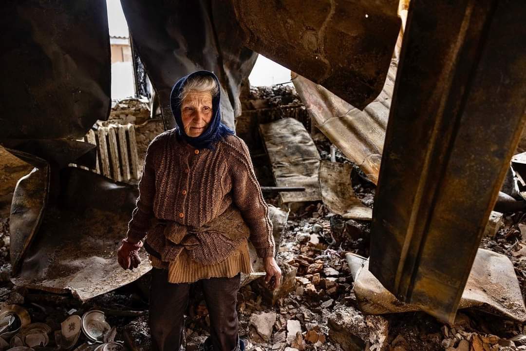 ElenUkraineKR's tweet photo. There are almost no people left in the free world who do not understand that Russia's war against #Ukraine is just the beginning.
The ultimate goal of Russia's leadership is not just to seize the territory of Ukraine, but to dismember the entire center and east of Europe. https://t.co/iOmxD8YqG8