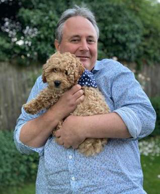 RCPath's tweet photo. There's just a few days left to enter our Pet Portrait Competition! Tweet a photo of your pet by 2 May to win a pet hamper - tag @RCPath and use #RCPathPets. Here are the judges @mike4path and @TheReverendVet with their pets. https://t.co/j47p6bfp6x. #VetPathology #RCPath60 https://t.co/QfilPGIpvM