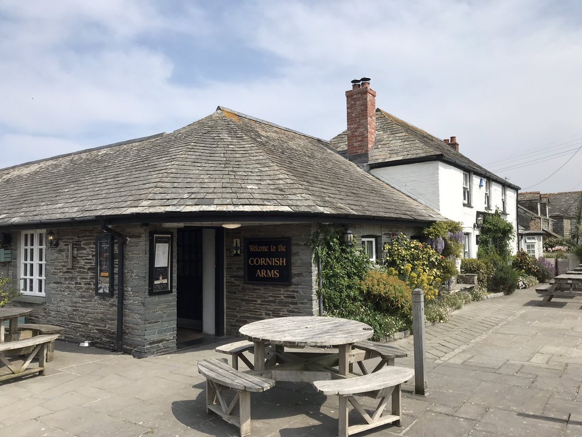 Third visit this week to Rick Steins fabulous Cornish Arms. Piotr was the perfect host and the food was excellent #rickstein #cornisharms #Cornwall