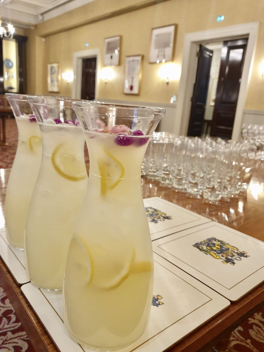 PewterersHall's tweet photo. Yesterday we hosted a Canapé Reception and to add that extra special touch we made our own lemonade which went down a treat!  

To book your Canapé Reception please call the sales team on 020 7248 1163 ✨

#canapereception #canapeevent #lkcatering #londonevents #LiveryCompanies https://t.co/U2L40jz07x