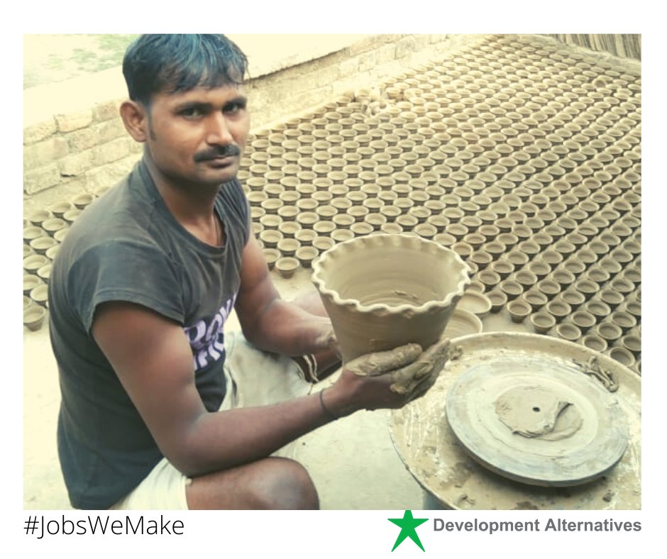The Homecoming of Ajay's Kulhad: #reversemigration led Ajay Prajapati to redefine his business during the pandemic. Read his story: medium.com/@work4progress…  

#JobsWeMake #SAMudyam #inclusiveentrepreneurship #Work4Progress  #laCaixaFoundation