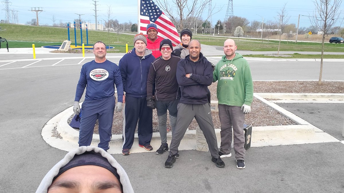 F3TwoWolves's tweet photo. One Eye Willy pulled a remix of his Tuesday Q and led PAX through a solid full body beatdown. Coupon work in the lot followed by a Slingshot run around the AO with PAX-call-it exercises. Upper body, lower body, and core were all hit. Thanks for your lead! @f3naperville https://t.co/k9pXrJXBq6