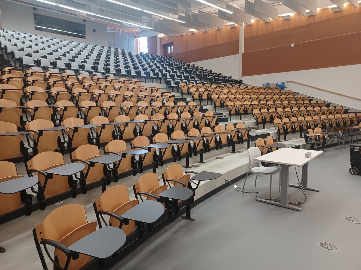 _allcities's tweet photo. 182 lecture seating all set for another semester of learning now fitted with a tablet size to better suit a laptop! Looking good for your continuing education! #university #interiordesign #backtoschool #librarylove #librarylife https://t.co/sGW3ZSYc49