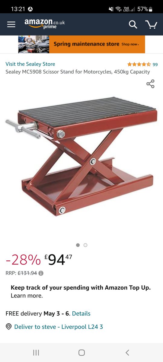 Ste0910's tweet photo. @WyattVW I think this may be the type of scissor lift that was bought not the street light one.....hopefully haha 
If he doesn't want it anymore I'll have it lol https://t.co/0e0aCU0Yfi
