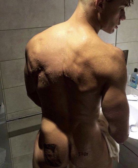 Scotty T MBE - 70% OFF - ONE WEEK ONLY! Link in bio 👀😮‍💨 #OnlyFans https://t.co/usoYHtixiB