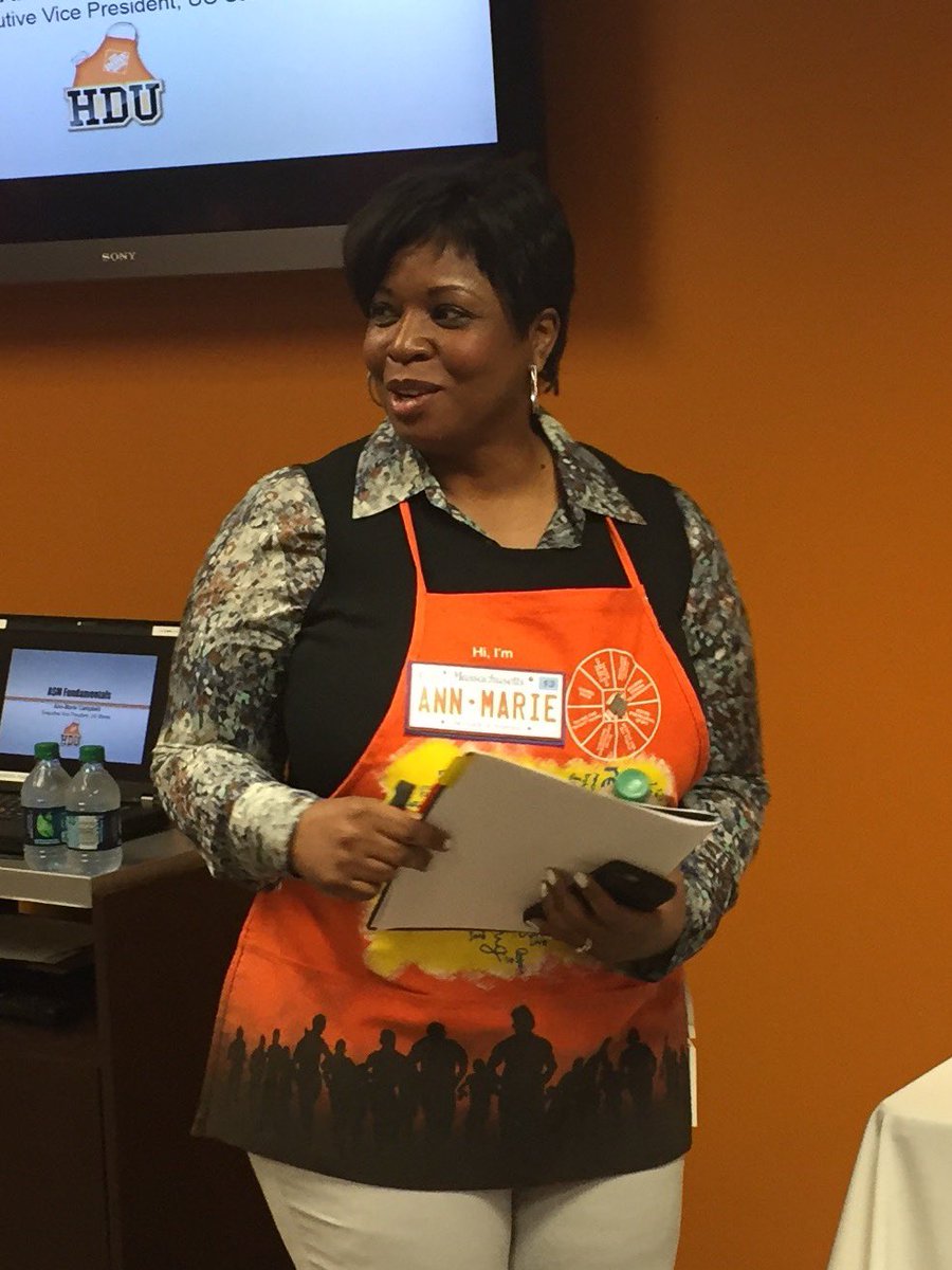 Hillary Hyatt tweet media