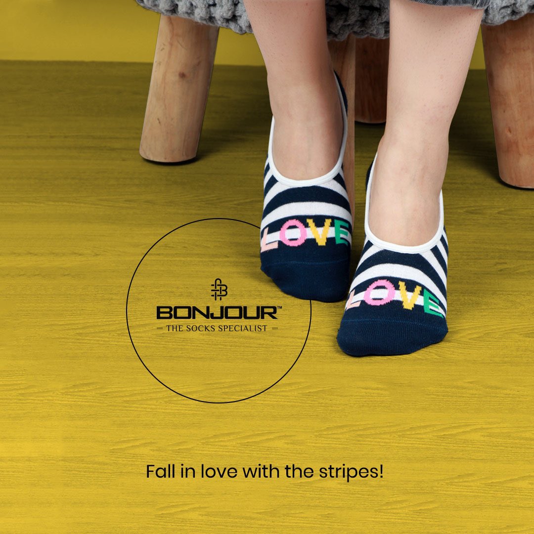 Bonjour_socks's tweet photo. You are sure to fall in love with these stunning striped loafer socks from #Bonjour

Link in bio

#thesocksspecialist #socks #designersocks #designer #loafersocks #loafers #womenaccessories #mensaccessories #noshowsocks https://t.co/HA3dF8Z0P2
