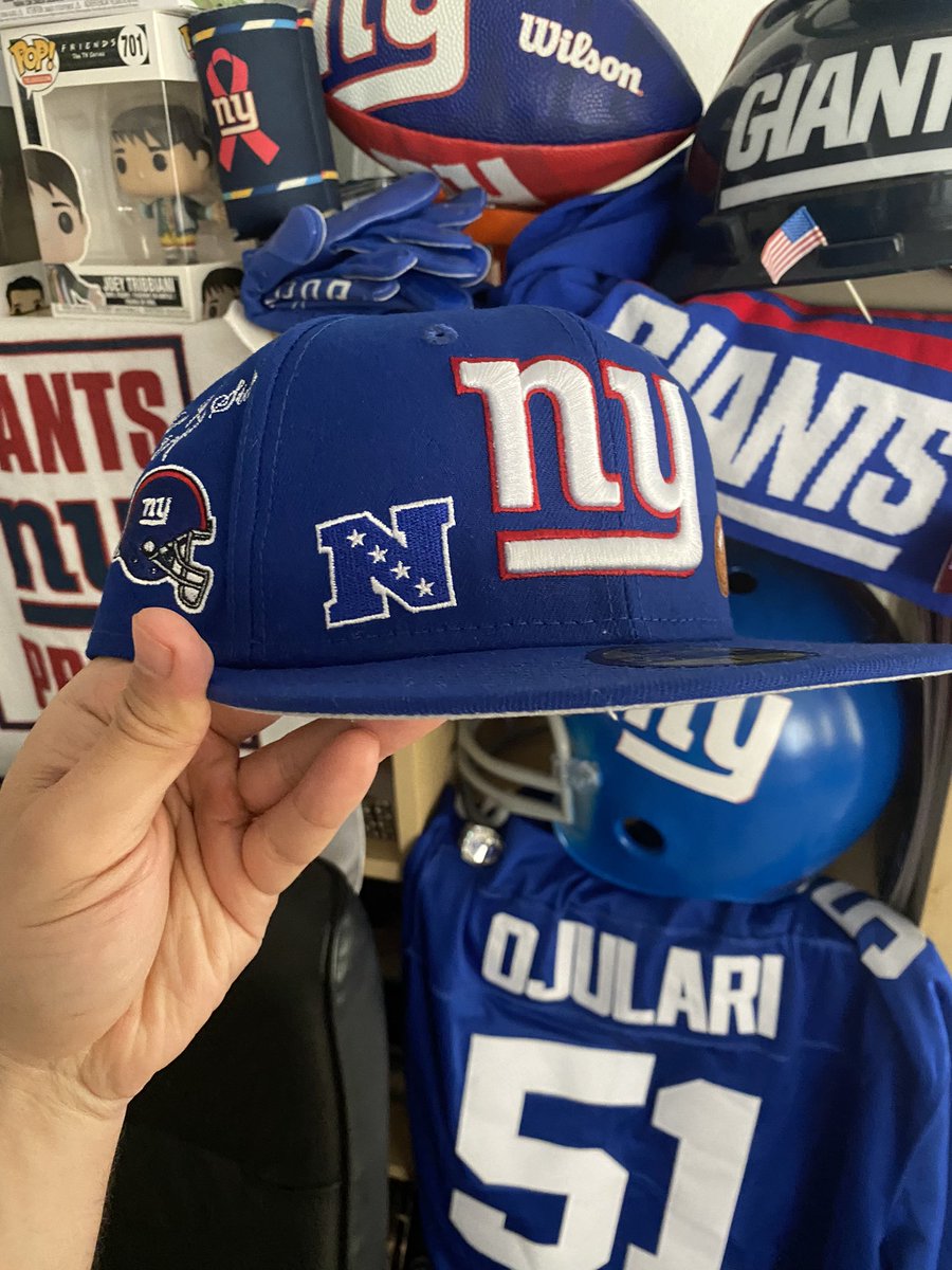 Rubenfvargas's tweet photo. TENEMOS GANADORA 🫶🏻🧢💙 #NFLDraft cap para hoy! Gracias a tod@s por ayudarme a decidir! #DraftZG https://t.co/nYI68lgOPn