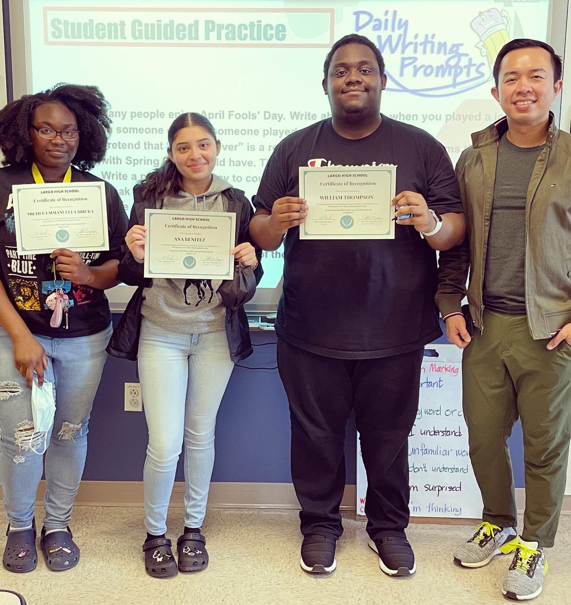 Mr. V’s VIP circle members <a href="/AVIDLARGOHS/">AVID LARGO HS</a> &amp; <a href="/englishisfunlhs/">Mr. V’s English 9 Class</a> received their certificates of recognition for the 3rd qtr. 
Recognition of Ss’ achievements is a great way to keep students motivated and driven to excel in their studies. 
<a href="/pgcps/">PGCPS</a> <a href="/PGCPSAdvancedP1/">@PGCPSAdvancedPrograms</a> <a href="/HSRELATweets/">HS RELA</a> 💙🦁💙