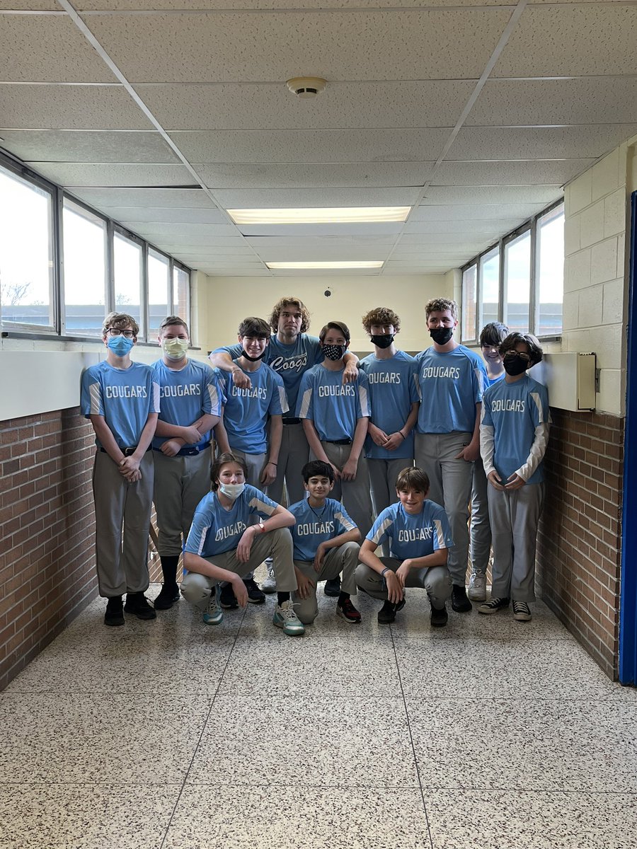 GoCoogsBaseball's tweet image. Team is all geared up for their home opener! #GoCoogs